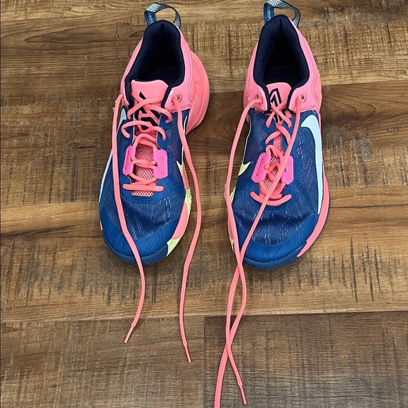 Nike Blue and Pink Men's Shoes